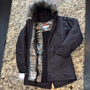 Columbia Black Puffer Jacket with Silver Lining